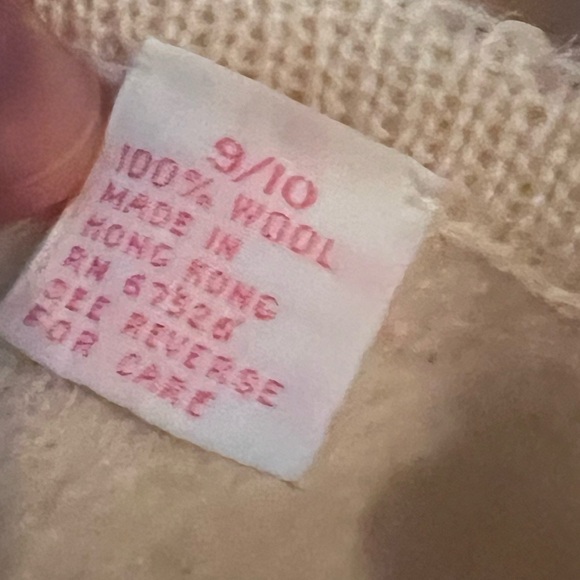 Ashley 100% wool cream cardigan, size 9/10, silver buttons - Picture 6 of 6